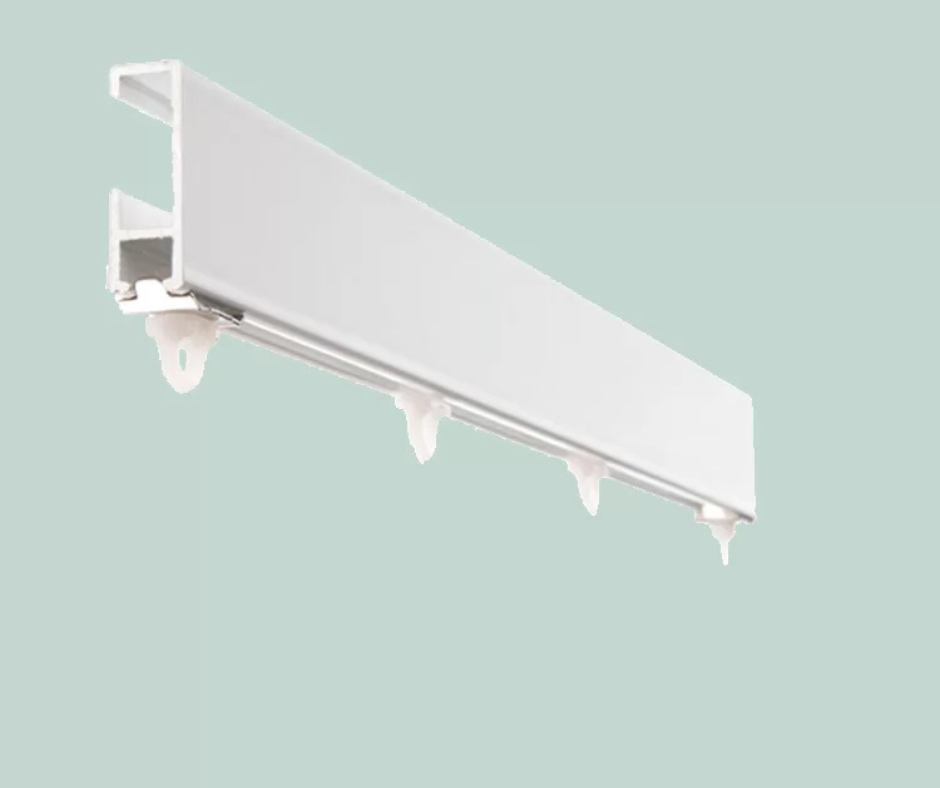 Yksiraiteinen kisko seinäkiinnityksellä.